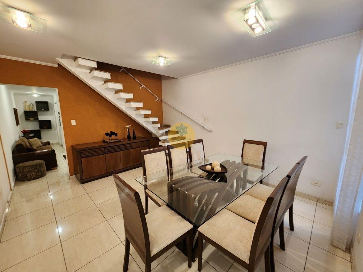 Ótimo sobrado de 165 m² com 03 dormitórios e 02 vagas na Vila Romana