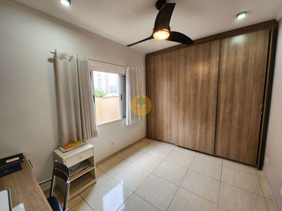 Ótimo sobrado de 165 m² com 03 dormitórios e 02 vagas na Vila Romana