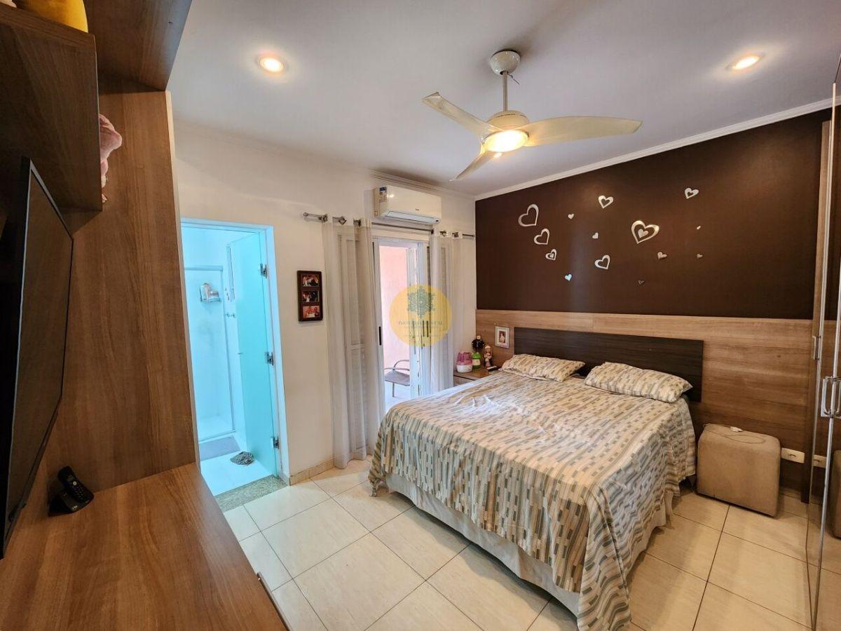 Ótimo sobrado de 165 m² com 03 dormitórios e 02 vagas na Vila Romana