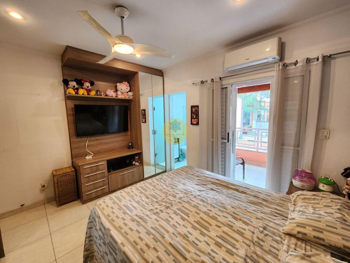 Ótimo sobrado de 165 m² com 03 dormitórios e 02 vagas na Vila Romana