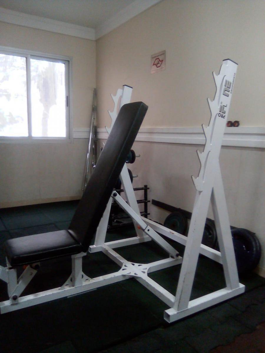 Apartamento à venda,com 3dormitorios,1 suite,armarios embutidos , sacada, prximo do parque, Cambuci