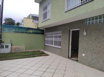 Sobrado – 188 M² – 4 Dormitórios – 3 Vagas e Quintal – Próximo Metrô Estação Eucaliptos