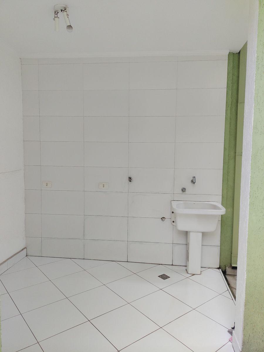 Sobrado – 188 M² – 4 Dormitórios – 3 Vagas e Quintal – Próximo Metrô Estação Eucaliptos