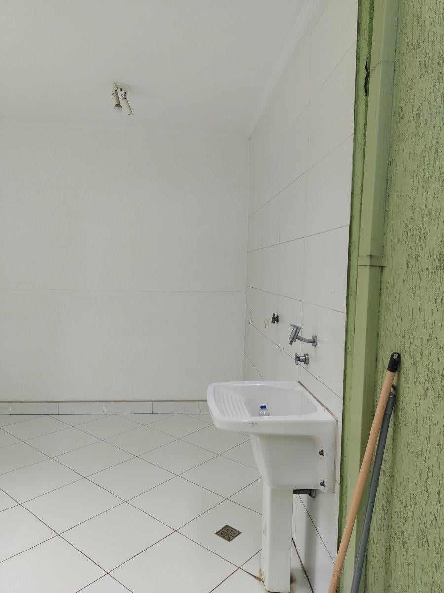 Sobrado – 188 M² – 4 Dormitórios – 3 Vagas e Quintal – Próximo Metrô Estação Eucaliptos