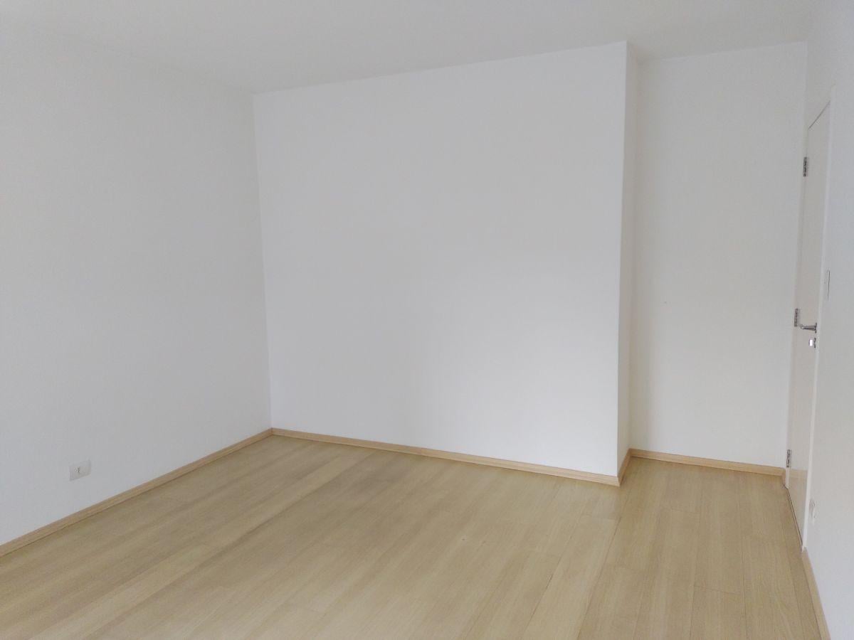 Sobrado – 188 M² – 4 Dormitórios – 3 Vagas e Quintal – Próximo Metrô Estação Eucaliptos