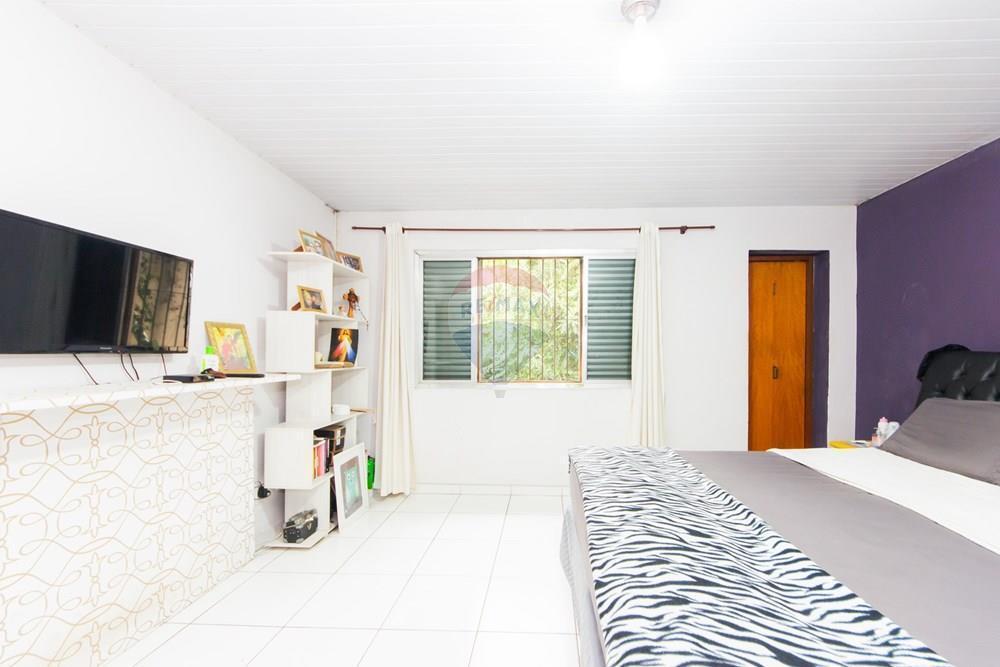 Casa para venda em Ipiranga com 4 quartos, sendo 1 suíte , 196m²