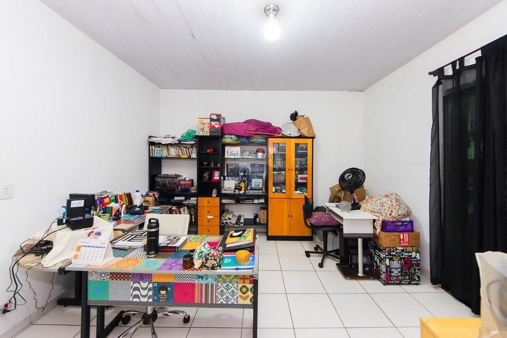 Casa para venda em Ipiranga com 4 quartos, sendo 1 suíte , 196m²