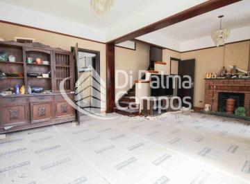 Casa residencial de 248m² com 3 quartos, 4 vagas para alugar no bairro Ipiranga