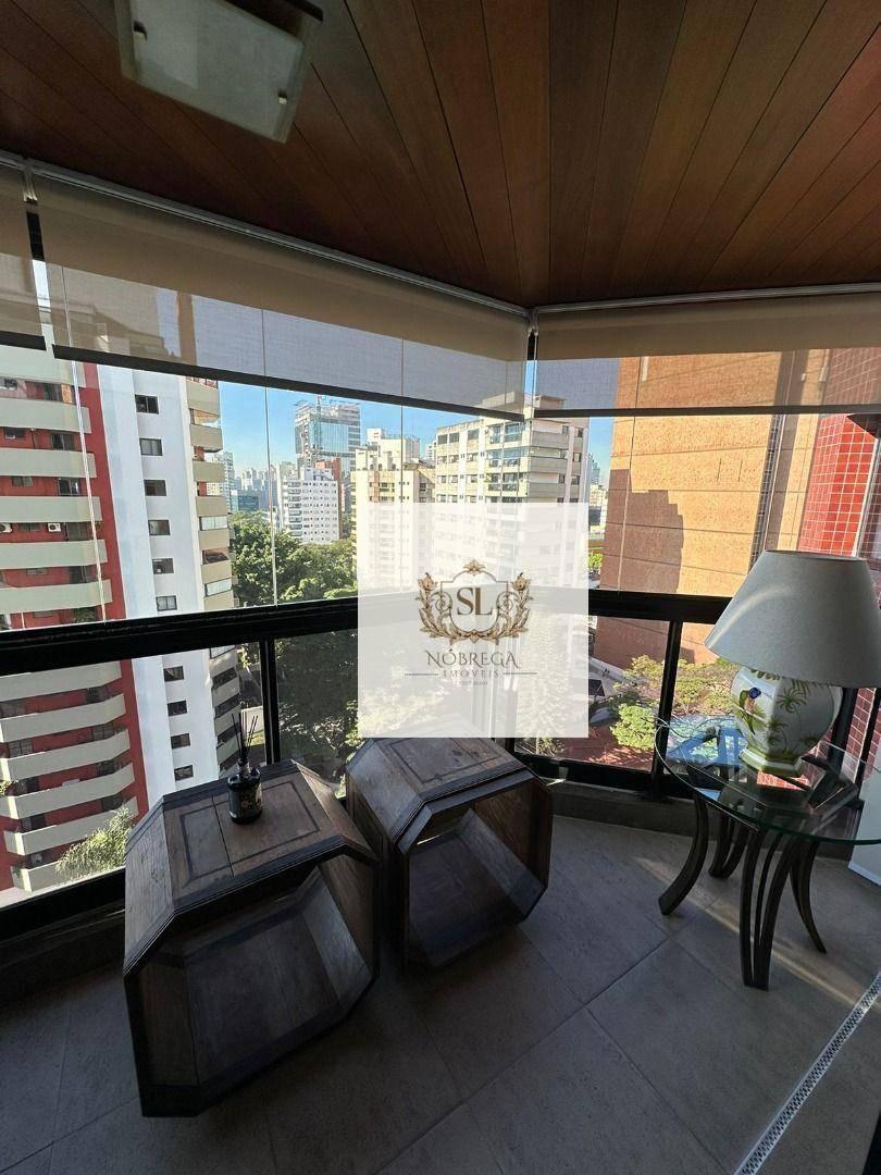CAMPO BELO – APTO 205M2 – 4 DORM. – 3 SUÍTES – CLOSET -AR COND. – LAREIRA – AREA DE SERV. COMPLETO –