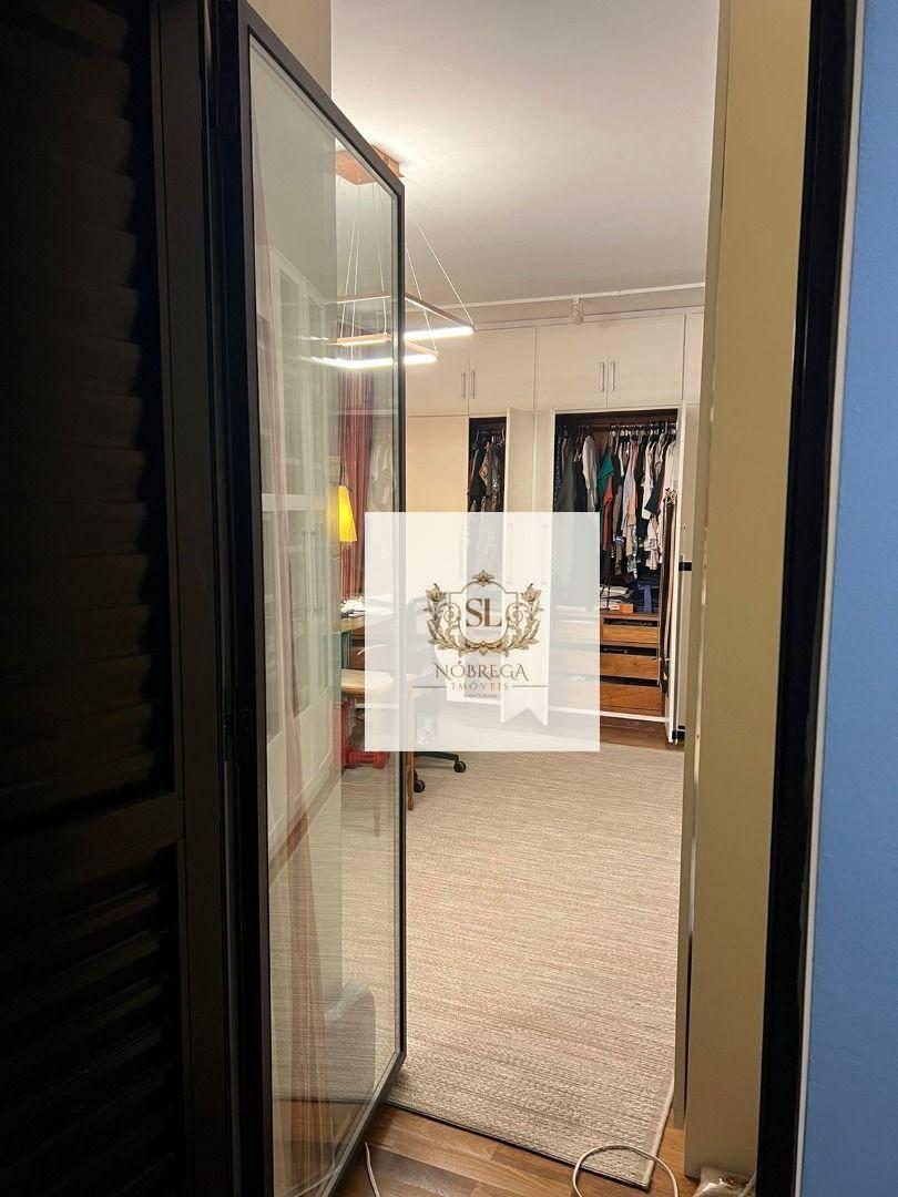 CAMPO BELO – APTO 205M2 – 4 DORM. – 3 SUÍTES – CLOSET -AR COND. – LAREIRA – AREA DE SERV. COMPLETO –