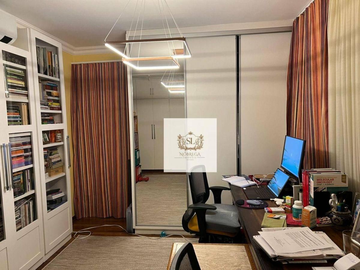 CAMPO BELO – APTO 205M2 – 4 DORM. – 3 SUÍTES – CLOSET -AR COND. – LAREIRA – AREA DE SERV. COMPLETO –