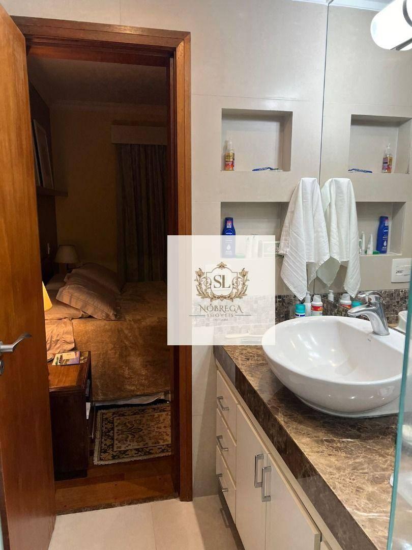 CAMPO BELO – APTO 205M2 – 4 DORM. – 3 SUÍTES – CLOSET -AR COND. – LAREIRA – AREA DE SERV. COMPLETO –