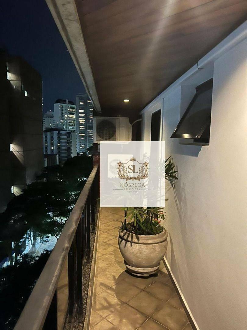 CAMPO BELO – APTO 205M2 – 4 DORM. – 3 SUÍTES – CLOSET -AR COND. – LAREIRA – AREA DE SERV. COMPLETO –