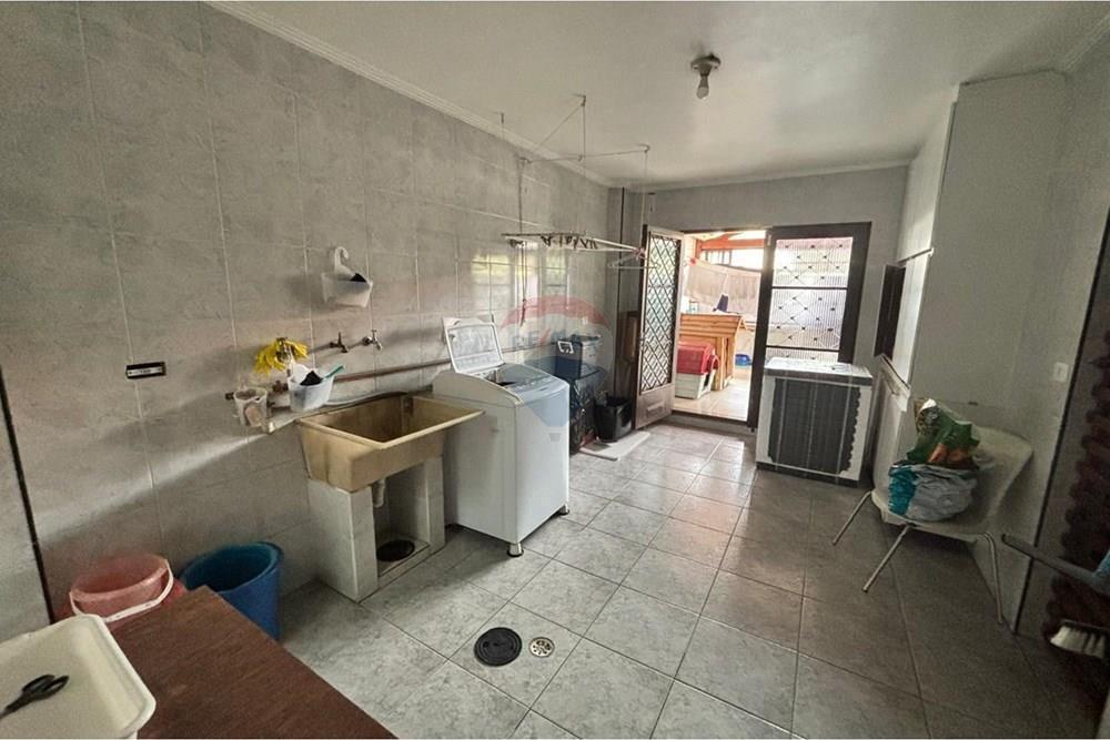 “Casa Espaçosa e Aconchegante, com 6 Quartos em São Paulo”