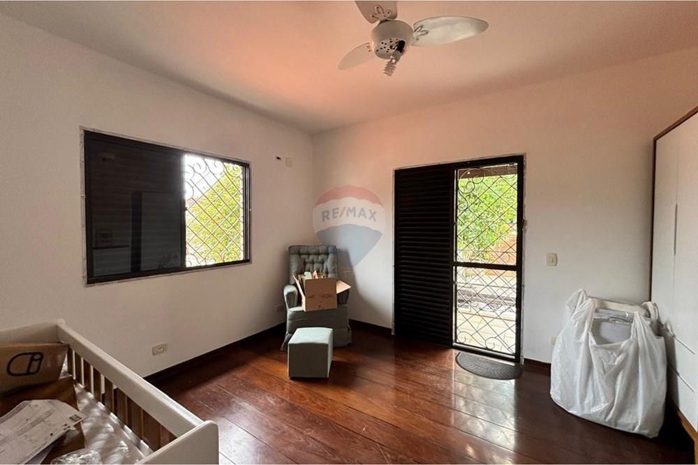 “Casa Espaçosa e Aconchegante, com 6 Quartos em São Paulo”