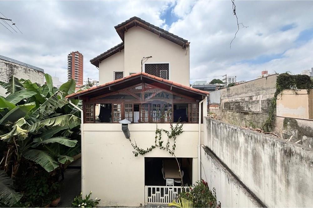 “Casa Espaçosa e Aconchegante, com 6 Quartos em São Paulo”