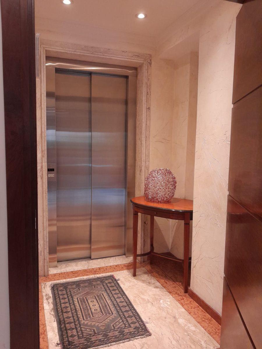 Apartamento com 180 m² e 4 quartos à venda em Perdizes