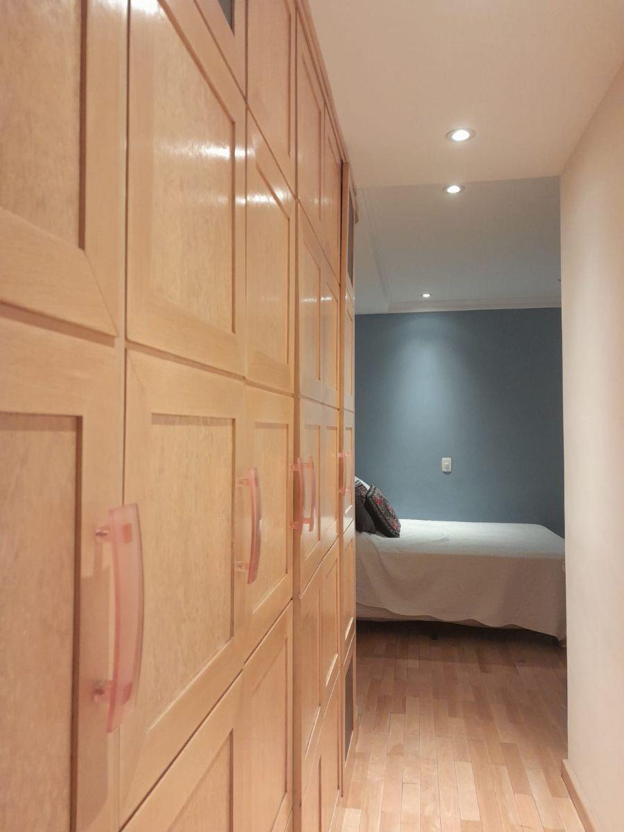Apartamento com 180 m² e 4 quartos à venda em Perdizes