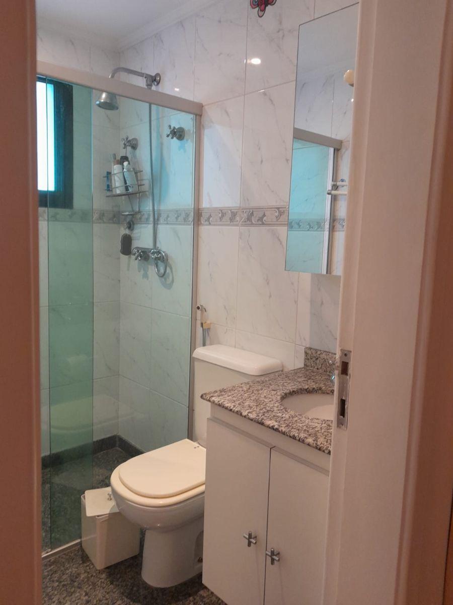 Apartamento com 180 m² e 4 quartos à venda em Perdizes