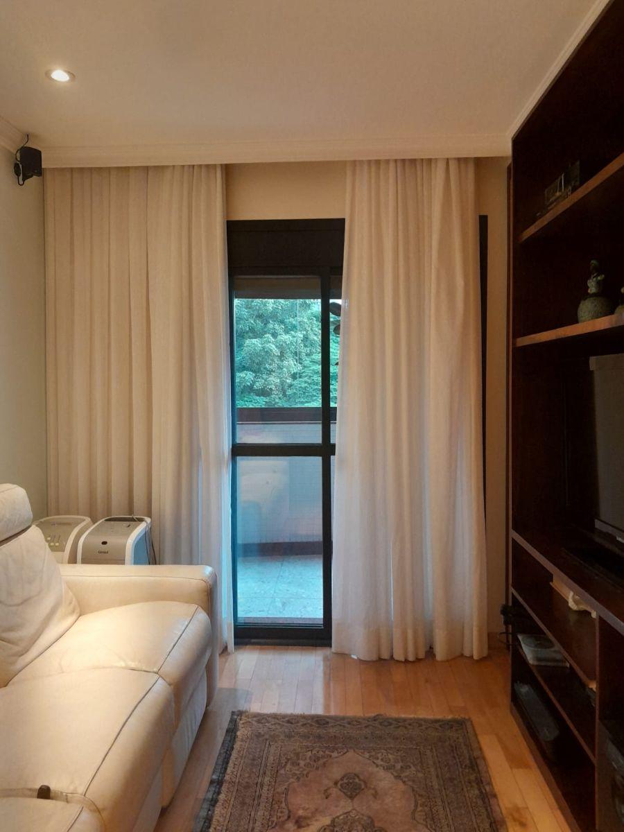 Apartamento com 180 m² e 4 quartos à venda em Perdizes