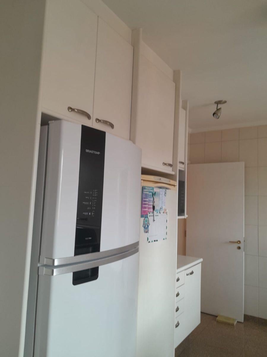Apartamento com 180 m² e 4 quartos à venda em Perdizes