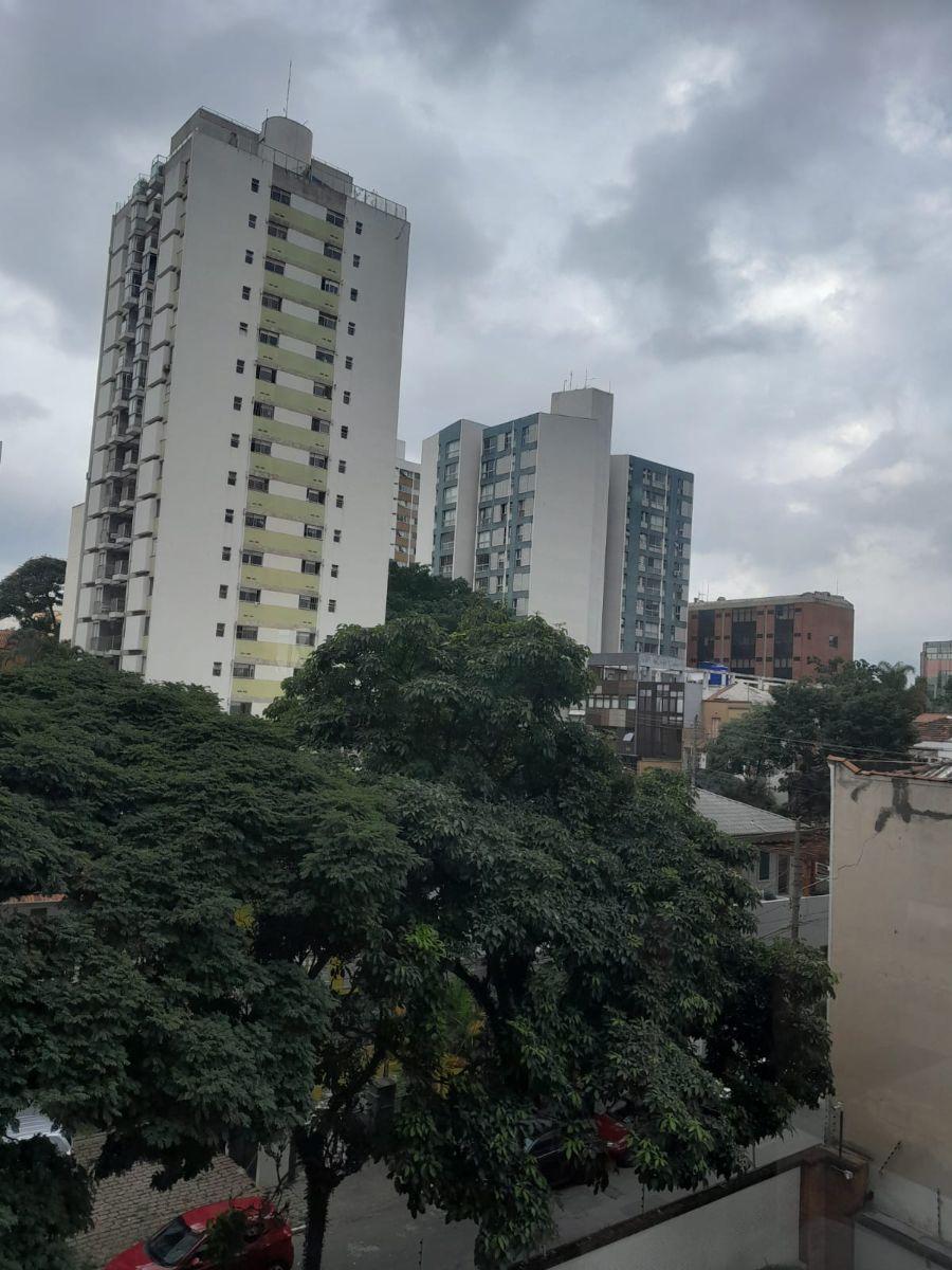 Apartamento com 180 m² e 4 quartos à venda em Perdizes
