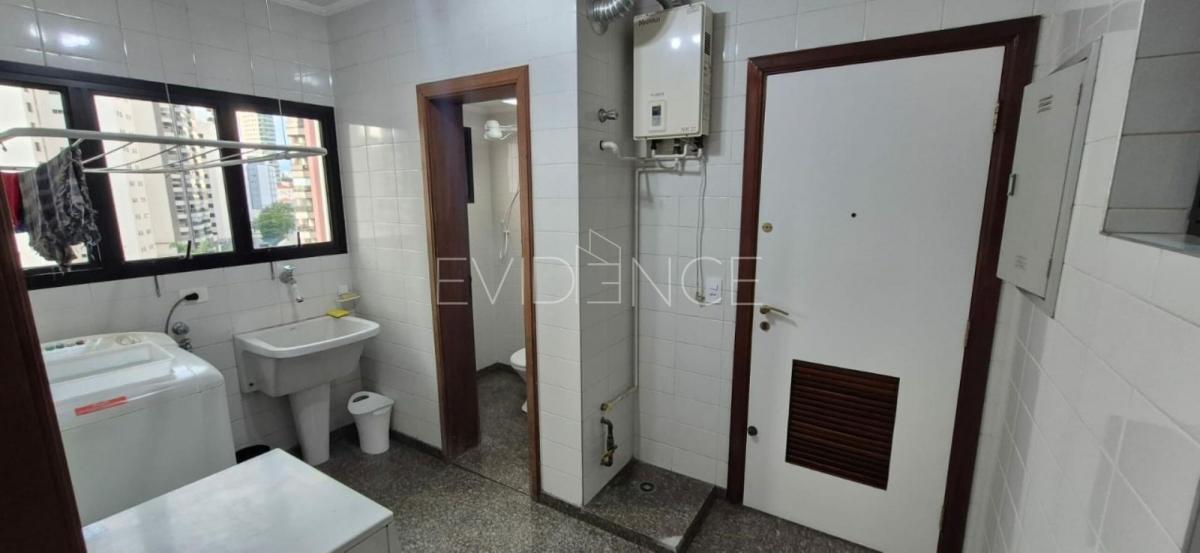 Apartamento mobiliado com 3 dormitórios, suíte e 3 vagas no Jardim Anália Franco