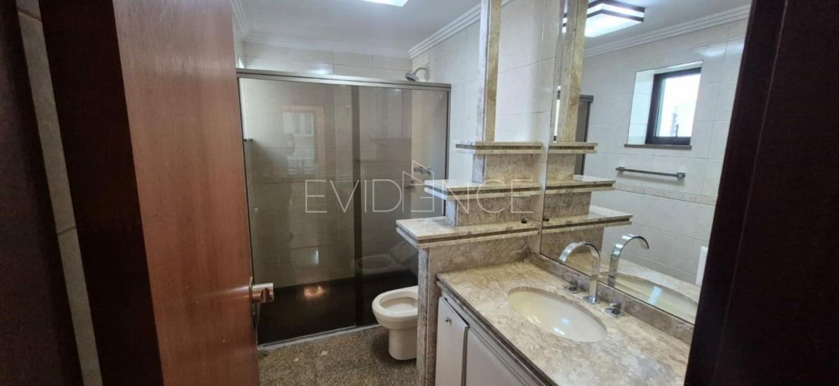 Apartamento mobiliado com 3 dormitórios, suíte e 3 vagas no Jardim Anália Franco