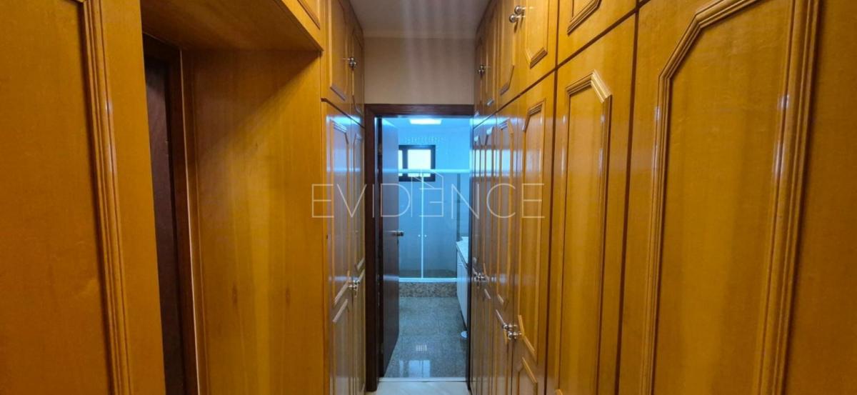Apartamento mobiliado com 3 dormitórios, suíte e 3 vagas no Jardim Anália Franco