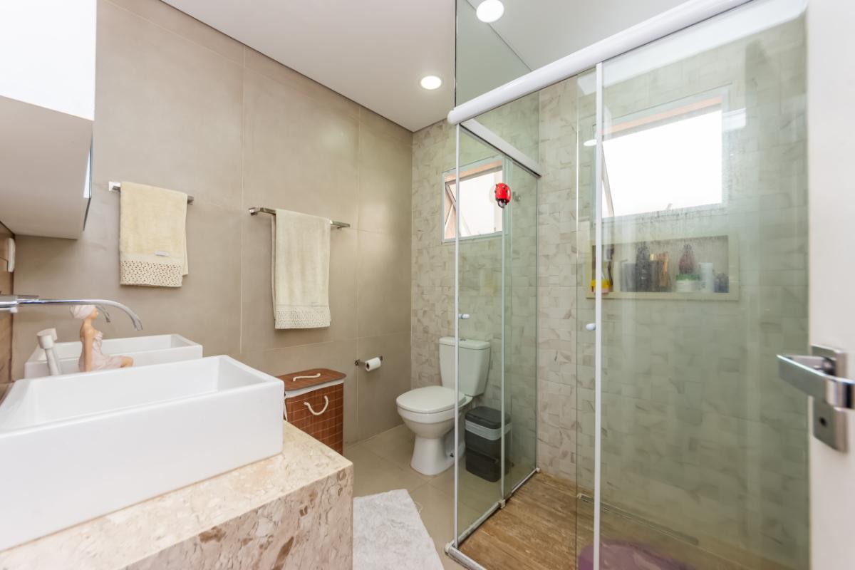 Atraente sobrado para venda em Vila Sônia com 3 quartos, sendo 1 suíte , 218m²