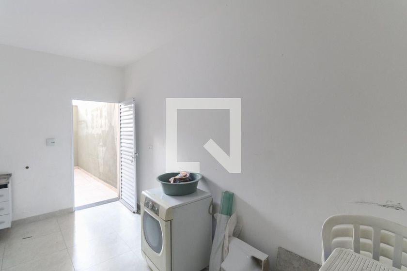 Casa à Venda – Vila Mazzei, 2 Quartos, 103 m² – São Paulo