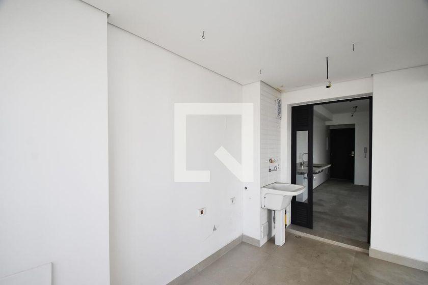 Apartamento à Venda – Pinheiros, 3 Quartos, 174 m² – São Paulo
