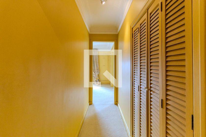 Apartamento à Venda – Higienópolis, 2 Quartos, 380 m² – São Paulo