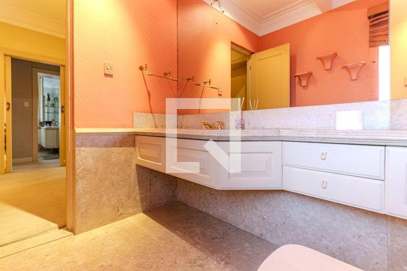 Apartamento à Venda – Higienópolis, 2 Quartos, 380 m² – São Paulo