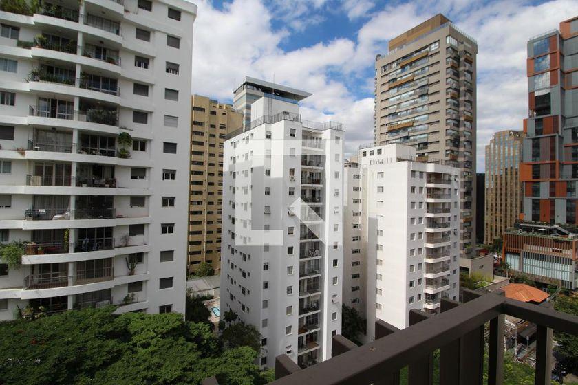 Apartamento à Venda – Itaim Bibi, 3 Quartos, 181 m² – São Paulo