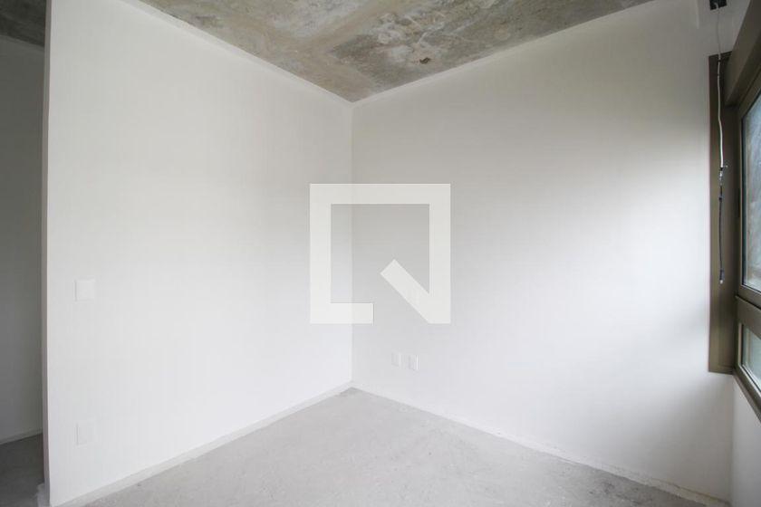 Apartamento à Venda – Itaim Bibi, 3 Quartos, 181 m² – São Paulo