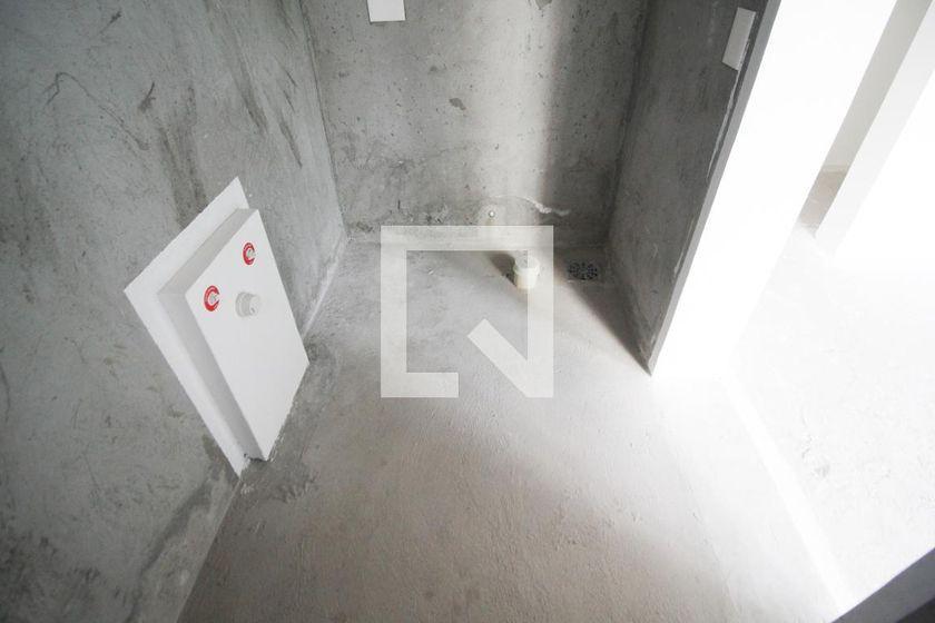 Apartamento à Venda – Itaim Bibi, 3 Quartos, 181 m² – São Paulo