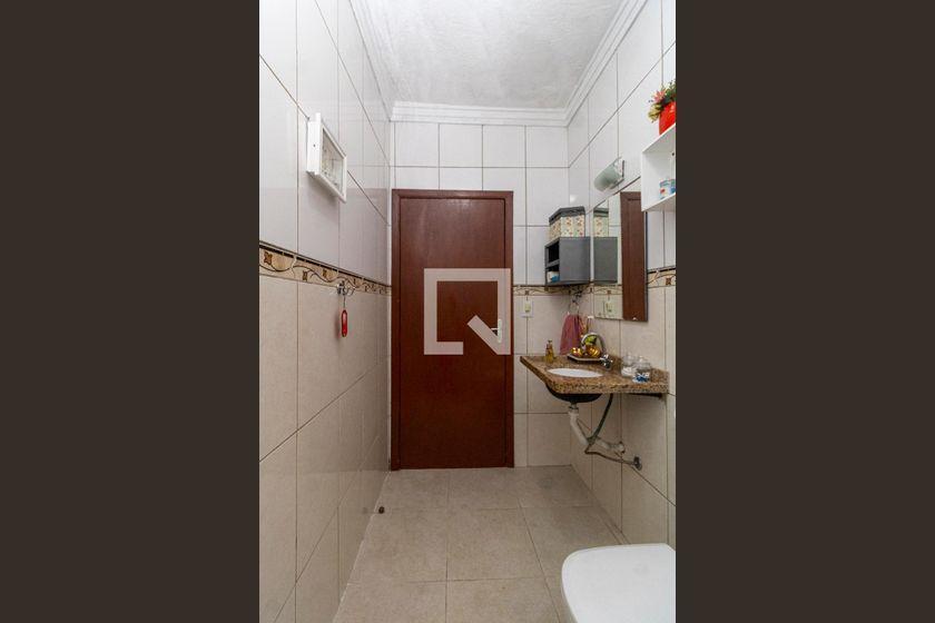 Casa à Venda – Vila Mazzei, 2 Quartos, 84 m² – São Paulo