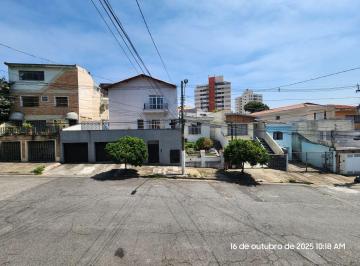 Excelente casa de 159 m² com 3 dormitórios e 04 vagas de garagem na Vila Ipojuca