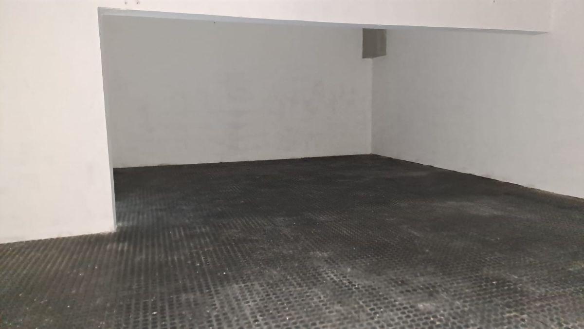 Comercial, 1 salão de 135 m² mais 3 banheiros, sala e Mezanino total de 175m², aluguel em Perdizes