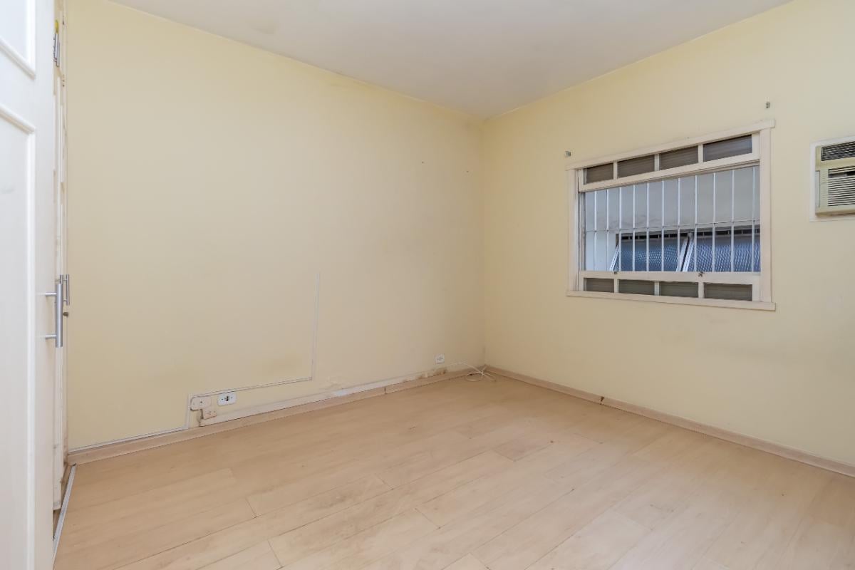 Casa para venda em Vila Mariana com 4 quartos, sendo 1 suíte , 166m²