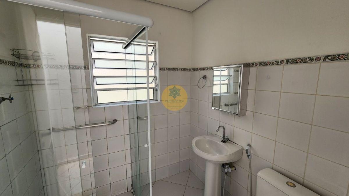 Casa térrea de 80 m² com 02 dormitórios para venda e locação na Vila Romana