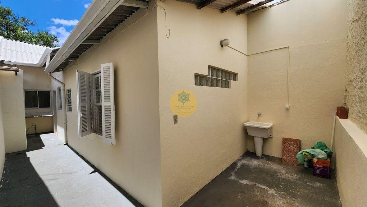 Casa térrea de 80 m² com 02 dormitórios para venda e locação na Vila Romana