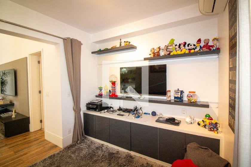 Apartamento à Venda – Brooklin, 3 Quartos, 185 m² – São Paulo