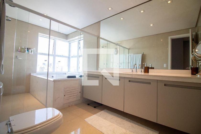 Apartamento à Venda – Brooklin, 3 Quartos, 185 m² – São Paulo