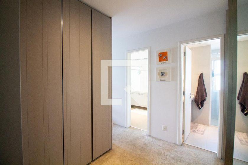 Apartamento à Venda – Brooklin, 3 Quartos, 185 m² – São Paulo