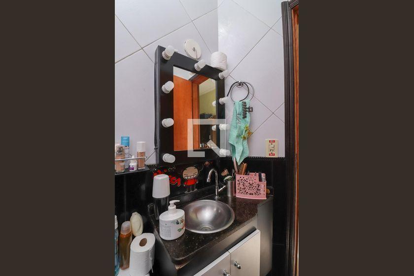 Casa à Venda – Ponte Rasa, 2 Quartos, 115 m² – São Paulo