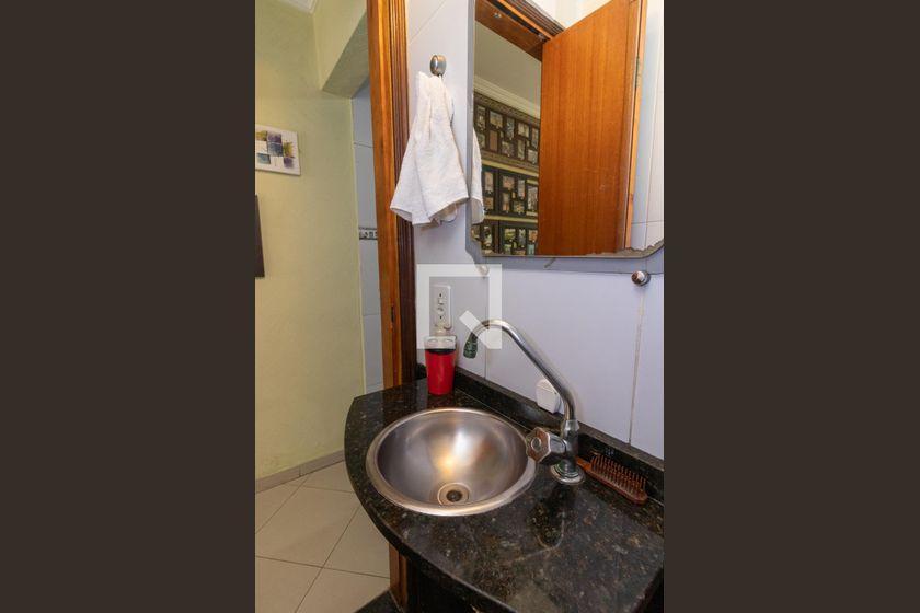 Casa à Venda – Ponte Rasa, 2 Quartos, 115 m² – São Paulo