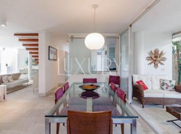 Casa com 352 m², 3 quartos sendo 1 suíte à venda no bairro Alto de Pinheiros.