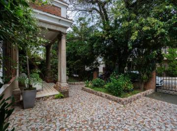 Aconchegante casa tipo para venda em Pacaembu com 5 quartos, sendo 2 suítes, 400m² – karinaugustinsk
